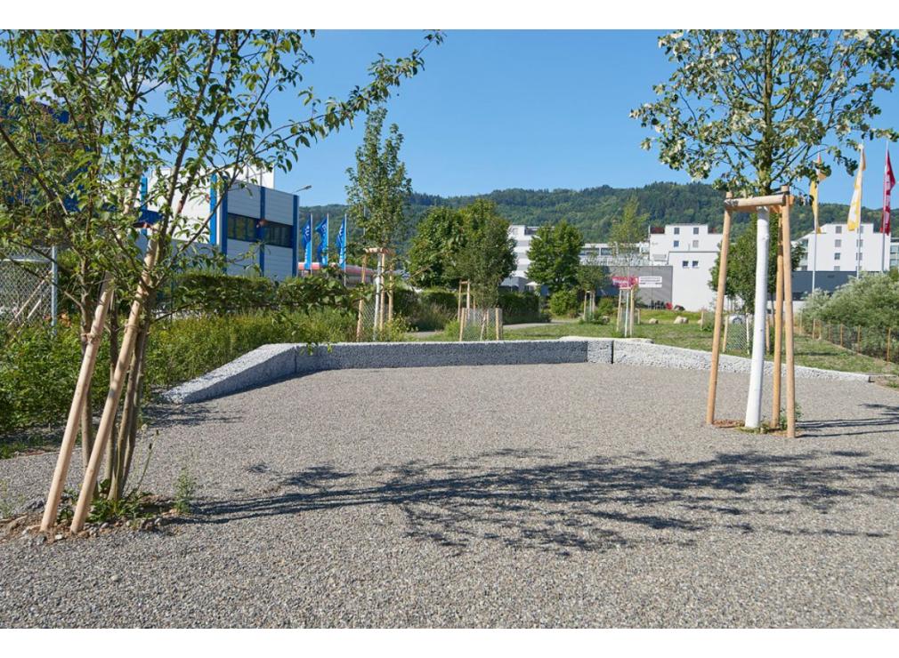 Aussenanlage der Ikea Spreitenbach