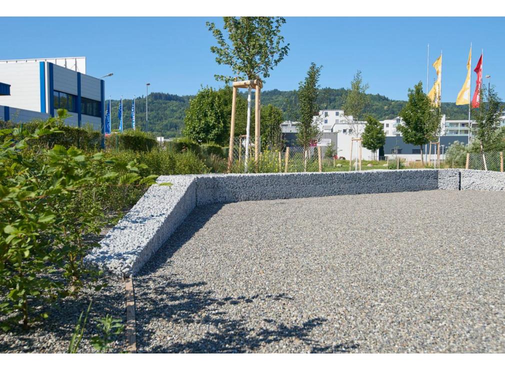 Aussenanlage der Ikea Spreitenbach